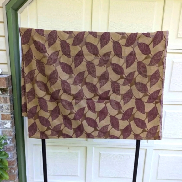 Upholstery/Pillow Fabric - Textured Leaf Motif - Picture 1 of 7